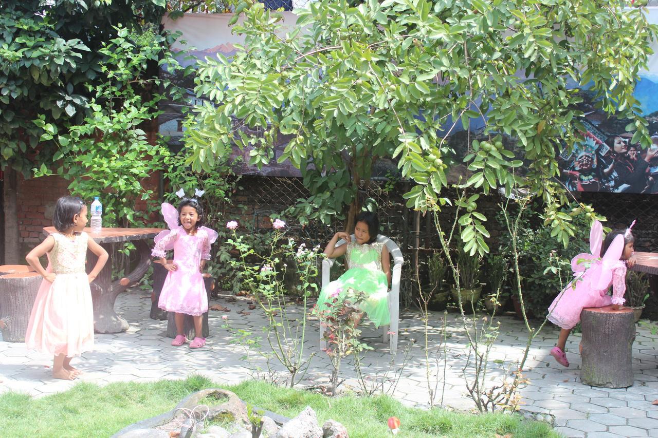 Dipankara Holiday Home Katmandu Dış mekan fotoğraf