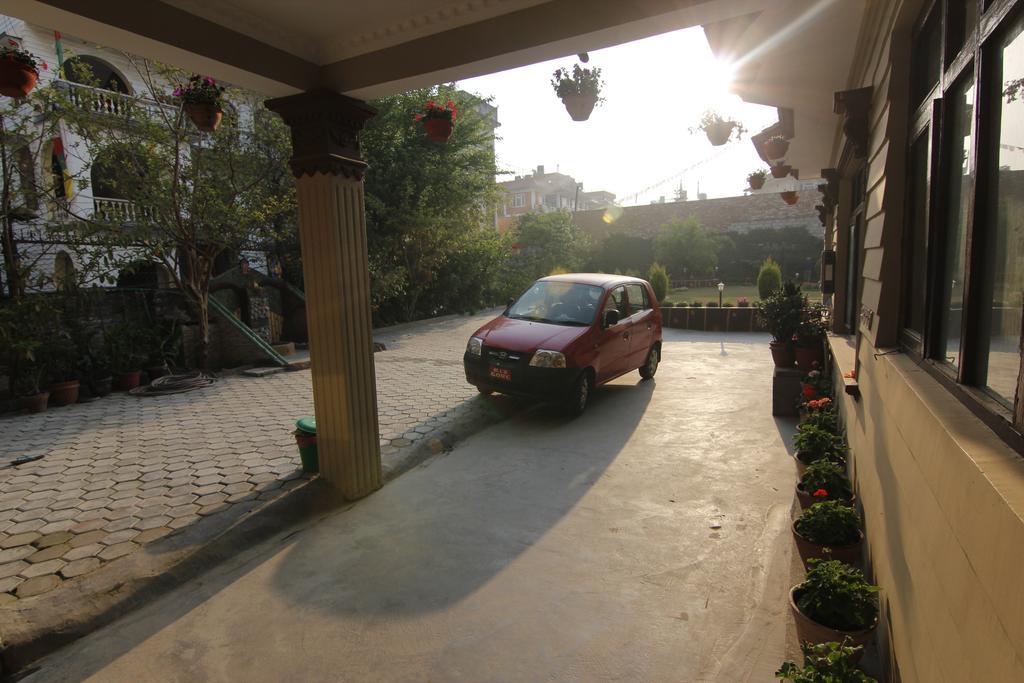 Dipankara Holiday Home Katmandu Dış mekan fotoğraf